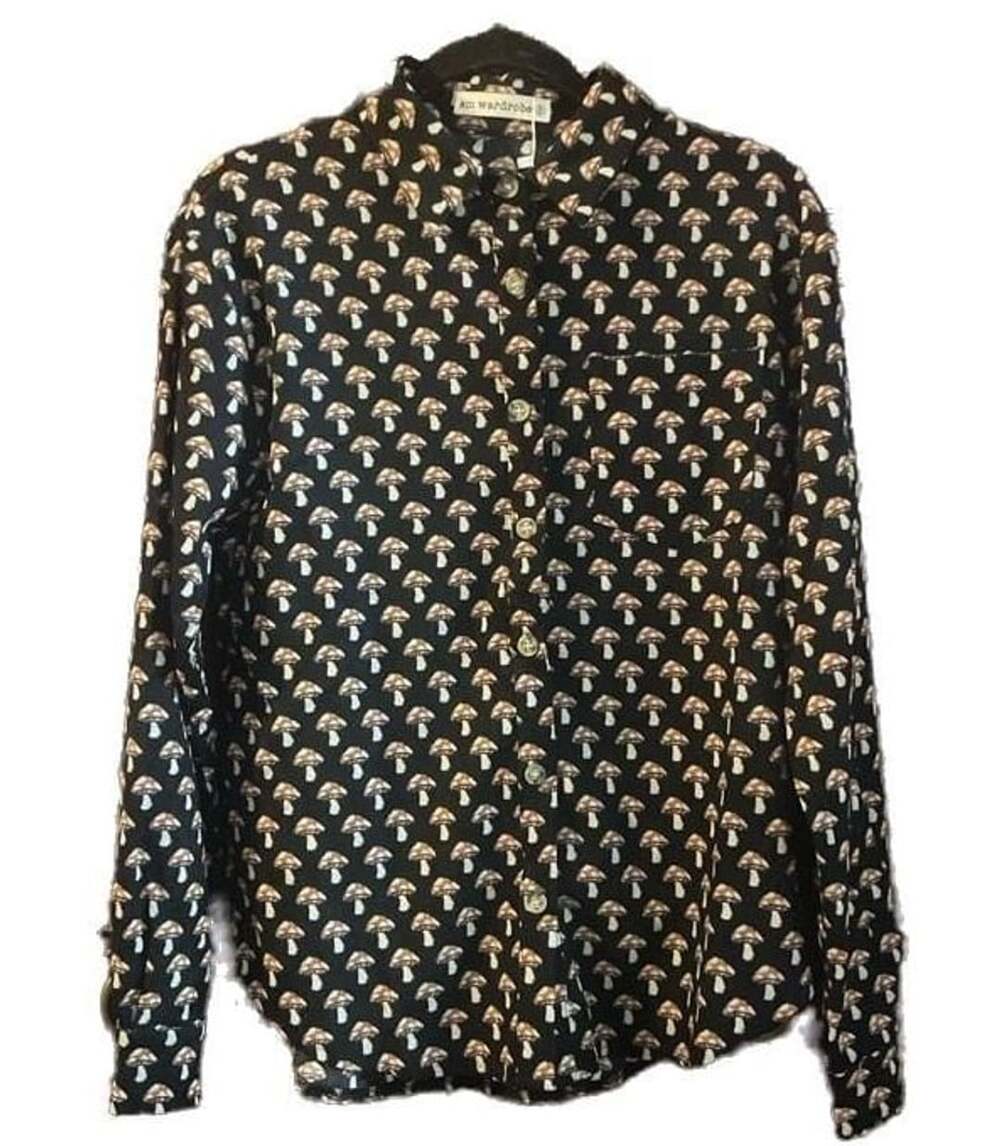 SM Wardrobe NWT Mushroom Print Corduroy Button Down Shirt Long Sleeve Small